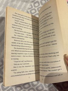 Children&#39;s Book Bundle - 3 Scholastic Books