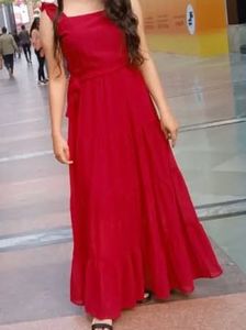 Elegant Red Maxi Dress