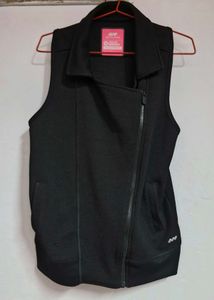 Black Sleeveless Vest
