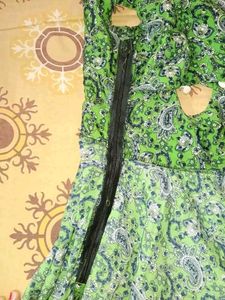 Pretty Fabuous Women Dresses