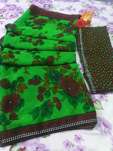 Green Floral Saree💚💚