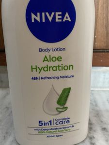 Nivea Aloe Hydration Body Lotion