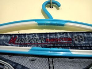 Men&#39;s Blue Jeans