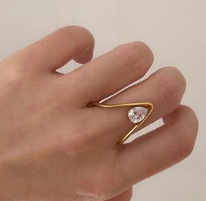 V-shaped Ring Anti-tarnish