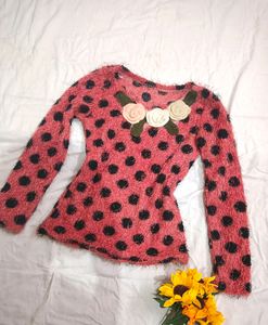 Cute Fur Top✨ Price Reduced ✨