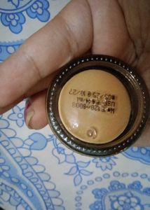 Elle 18 Lasting Glow foundation