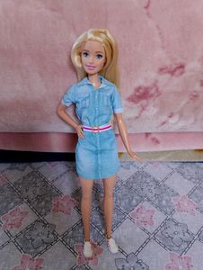Barbie Dreamhouse Adventure Doll
