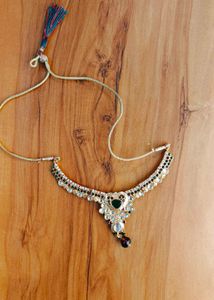 Brand New Artificial Stone Studded Necklace