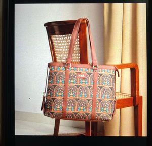 Women’s office Leather bag