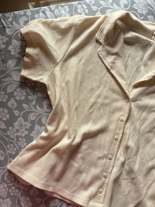 Loose Cropped Button-up Shirt