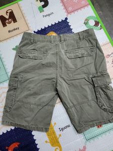Charles Vogele Cotton Cargo Shorts For Men