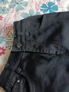 Dark Black Jeans