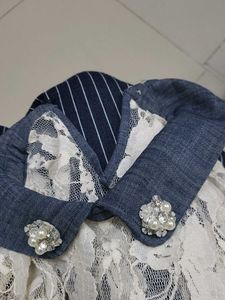 Off-White Top With Lace Net