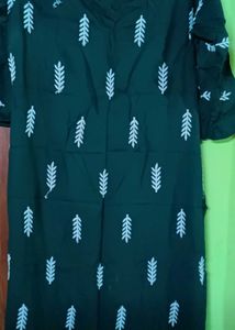Green Embroidered Kurti