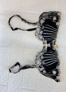 Elegant Black Lace Bra