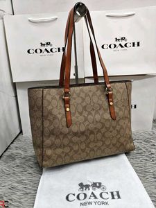 COACH*  *SIGNATURE TOTE BAG* *10A QUALITY*