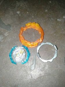 Cyclone Ragnarok Beyblade Burst DB Takara Domy