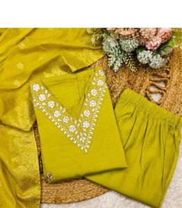 Embroidered  Suit Set With Dupatta And Bottom