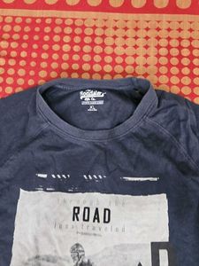 Graphic Print T-Shirt
