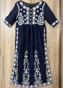 Elegant Embroidered Kurta