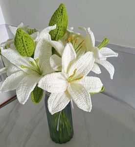 Crochet Lily