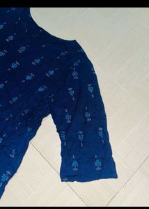 4 Women&#39;s Kurtis {OFFER} 🚨🚨JUST ₹250