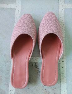 Juties/Flip-flops/ Flats Party Wear