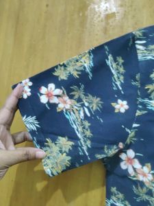 floral blue top 💙