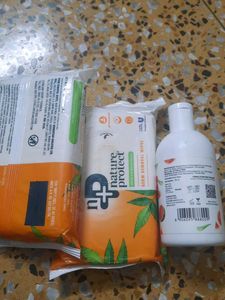 Nature Protect Wipes &amp; Super Foods Body Wash