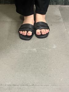 🛑SALE🛑Black Flats Women