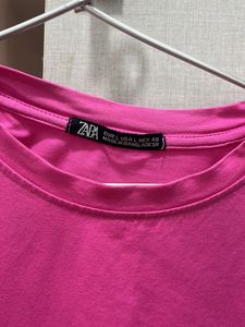 Zara Branded 40 Size Strachable T Shirt