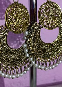 Gold Oxidized Chandbali.
