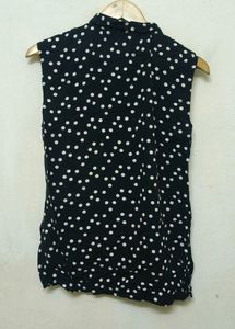 Trendy New Polka Dot Sleeveless Blouse