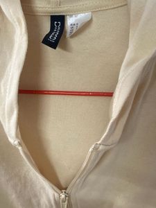 Cotton Zip-sweatshirt And Skirt Co-order!