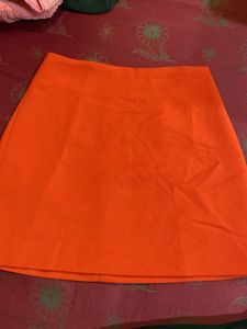 Brand new H&m Skirt(Mini) Red With TAG❤️🧲