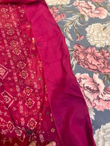 rose pink Printed Saree with blouse