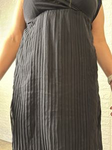 Black pleated Dress