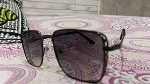 Stylish Black Sunglasses with Block Shades