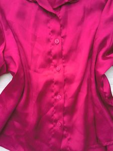 Hot Pink Shirt 🌷