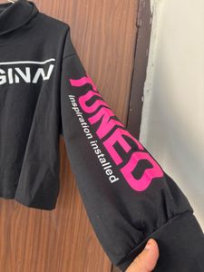 Black Graphic Print full sleeves top