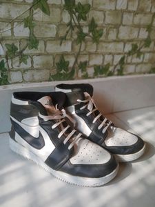 AIR Shoes