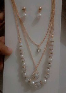 Pearl &amp; Gold Jewelry Set