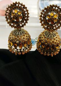 Golden Diamond Earring