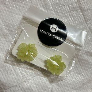Floral Glow Stud Earrings
