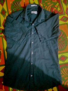 Vintage U.S. Army Green Button-Up Shirt
