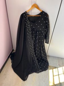 Embroidered Kurta Set