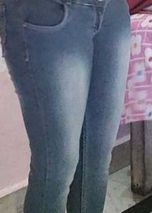 Combo: Two-Tone Wash Jeans
