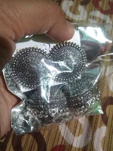 Jhumki, New Earrings