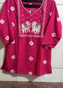 Short Kurti Size L