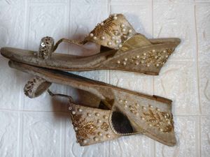6.5 Inches Embellished Flats &amp; Sandals